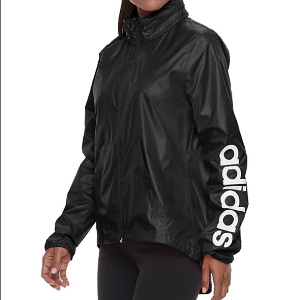 adidas Women’s Linear Windbreaker Jacket Black Medium